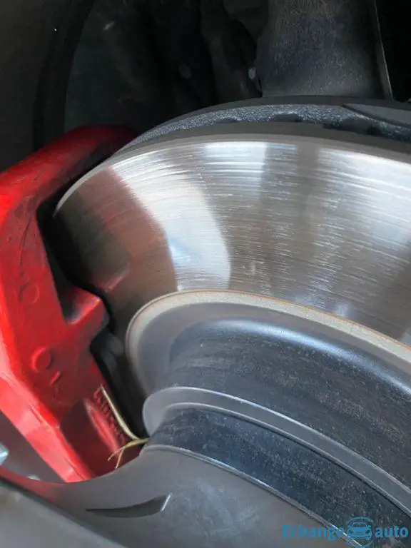 Hyundai Genesis Sport Limousine 3.8 V6 GDI