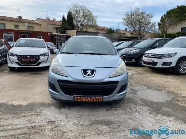 PEUGEOT 207 1.4 HDi 70ch BLUE LION Active