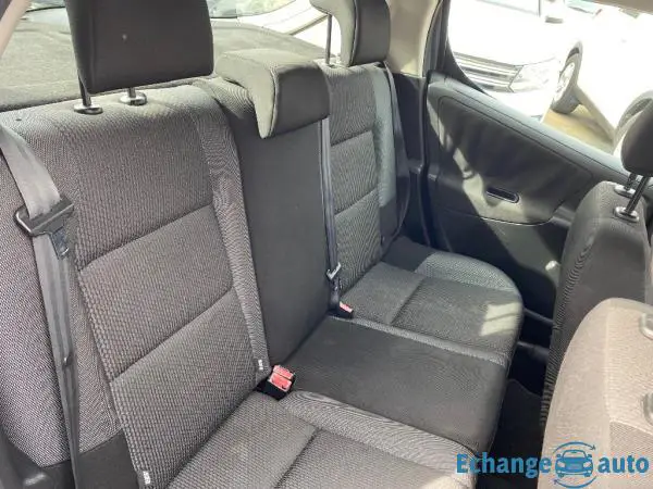 PEUGEOT 207 1.4 HDi 70ch BLUE LION Active