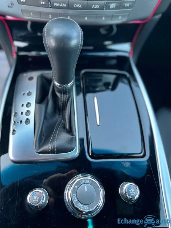 Infiniti Q70 30d V6 S Auto