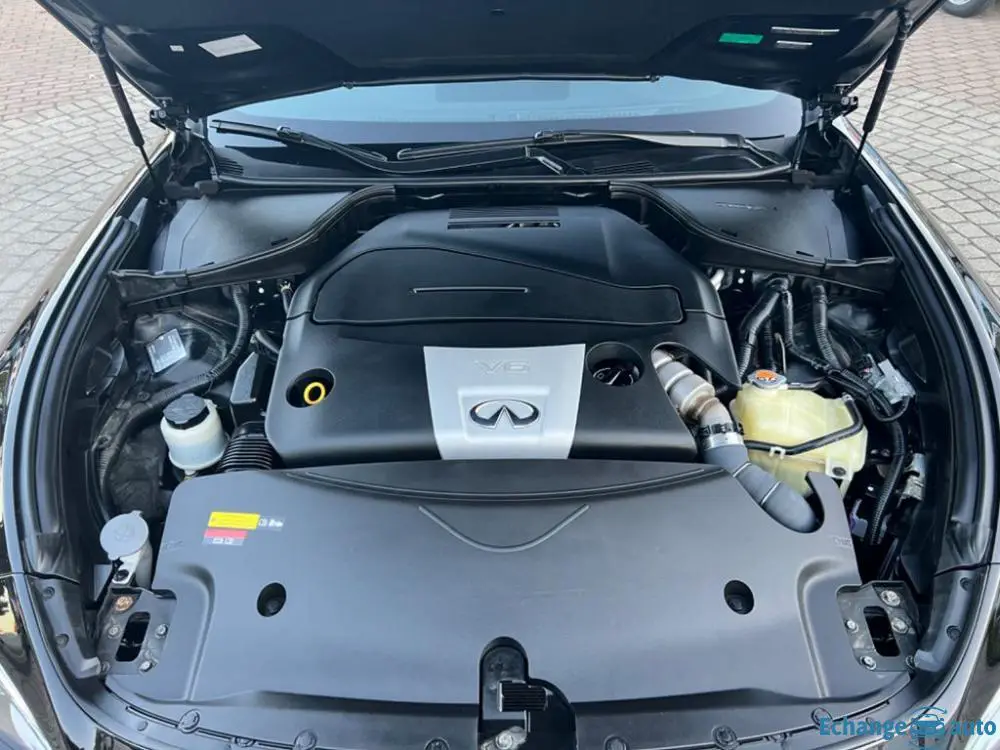 Infiniti Q70 30d V6 S Auto