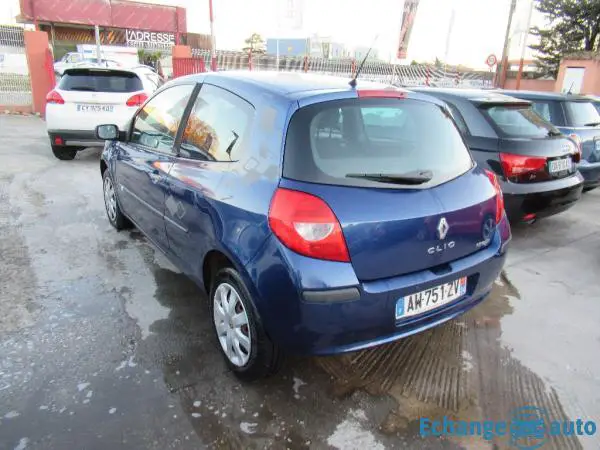 RENAULT CLIO III 1.5 dCi 85CH Expression