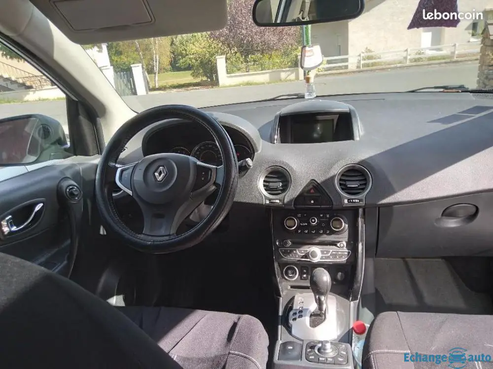 V ou échange Renault koleos en très bon état
