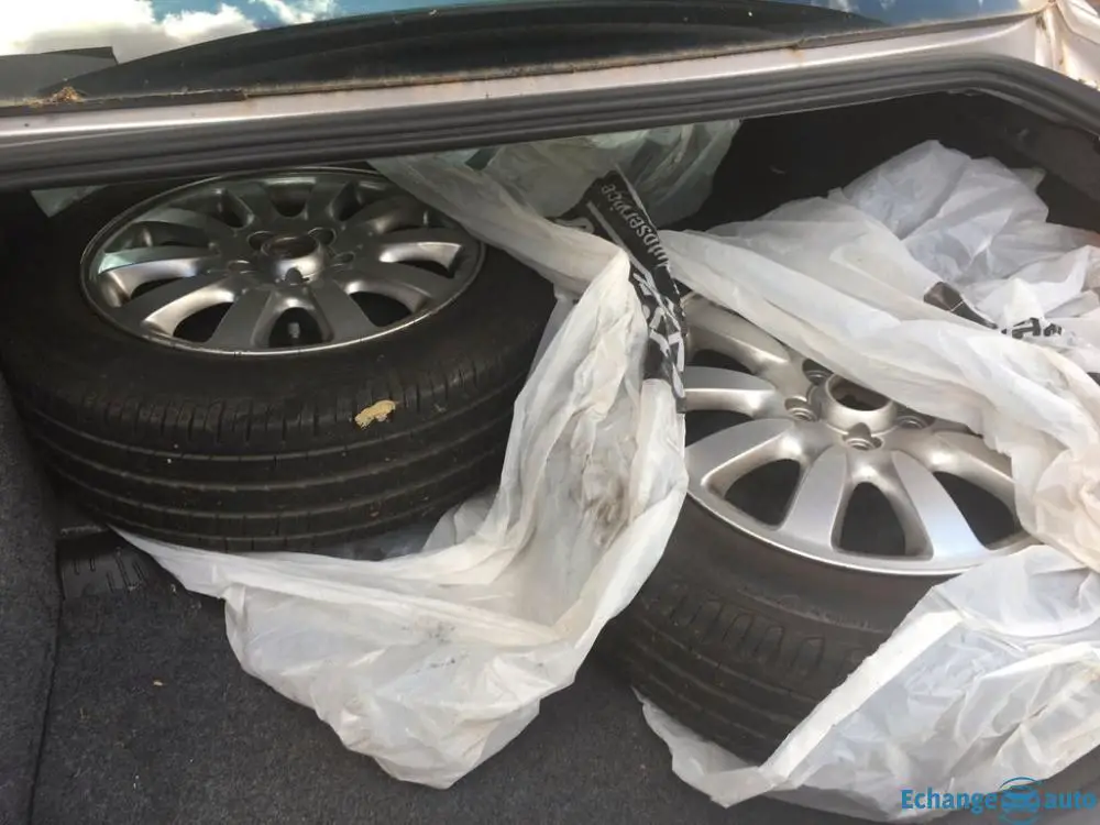 Jaguar X-Type 2.5 Liter V6 Executive