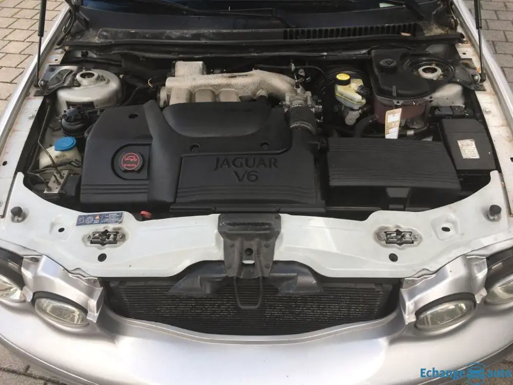 Jaguar X-Type 2.5 Liter V6 Executive