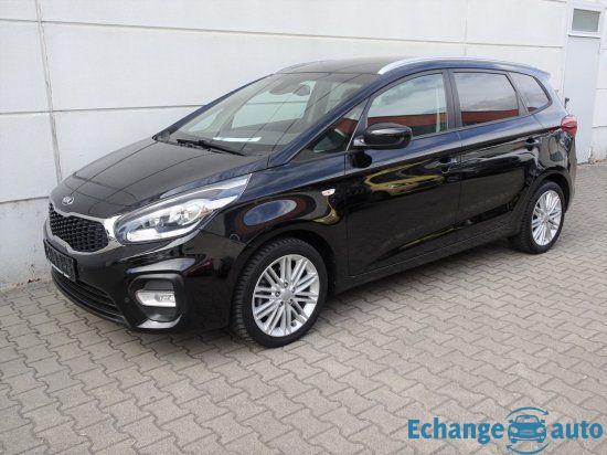 Kia Carens 1.6 GDI Dream Team Edition