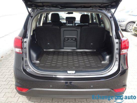 Kia Carens 1.6 GDI Dream Team Edition