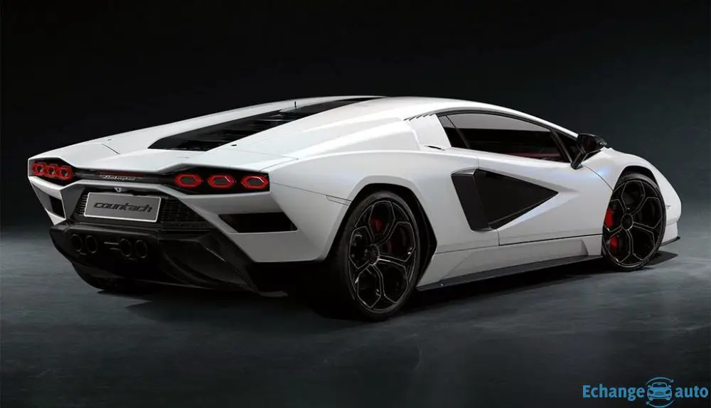 Lamborghini Countach LPI 800-4