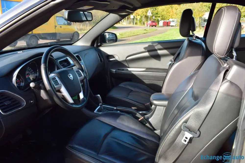 Lancia Flavia 2.4 16v