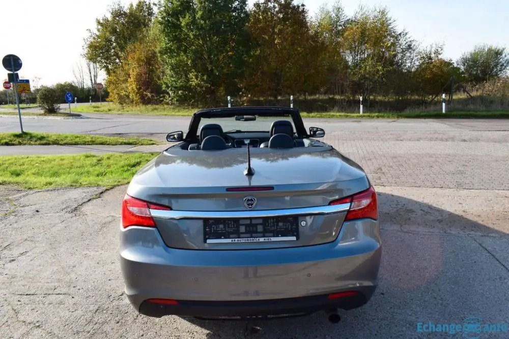 Lancia Flavia 2.4 16v