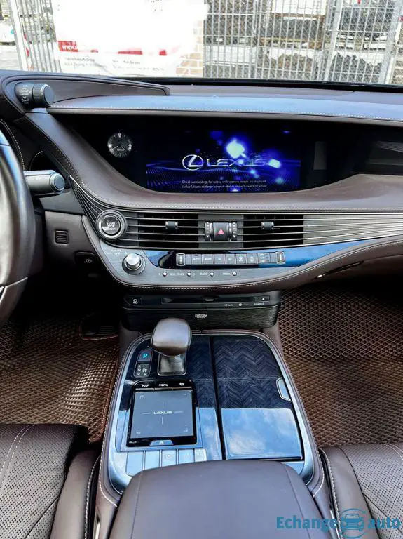 Lexus LS 500 AWD Luxury Line EXCLUSIVE