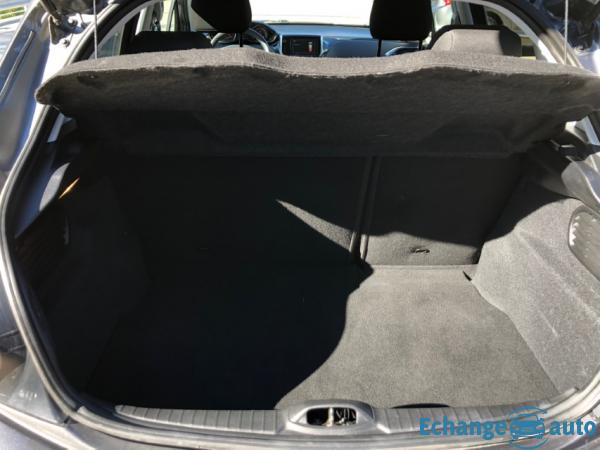 Peugeot 208 1.2I PURETECH 12V - 82 STYLE