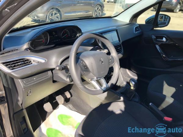 Peugeot 208 1.2I PURETECH 12V - 82 STYLE