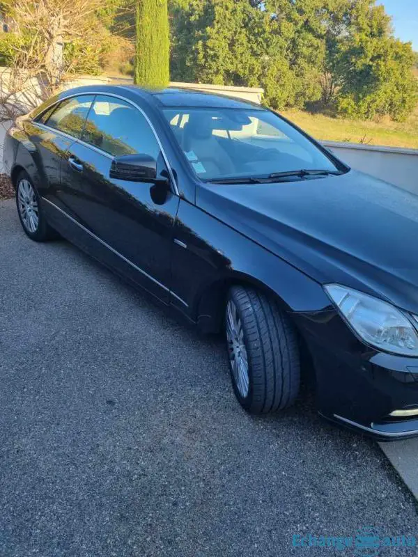 magnifique mercedes classe e coupé cdi  265ch