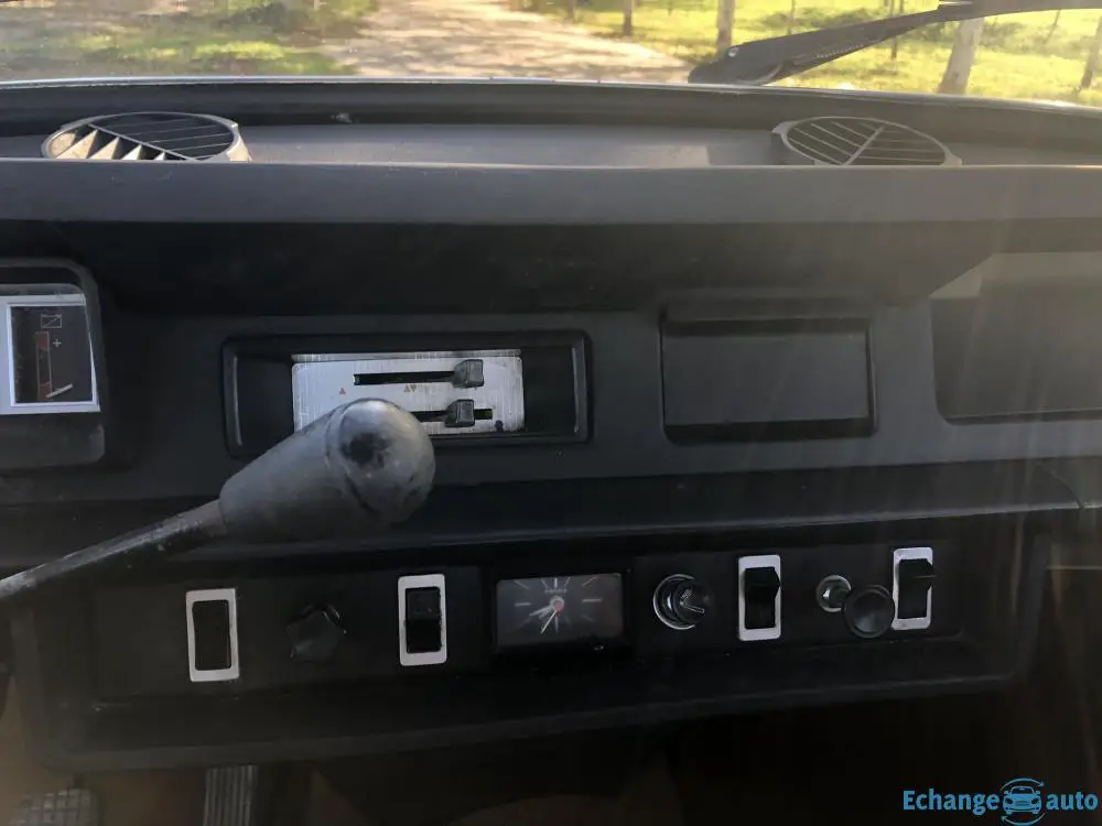 PEUGEOT 504 BERLINE 2.1D 59CV