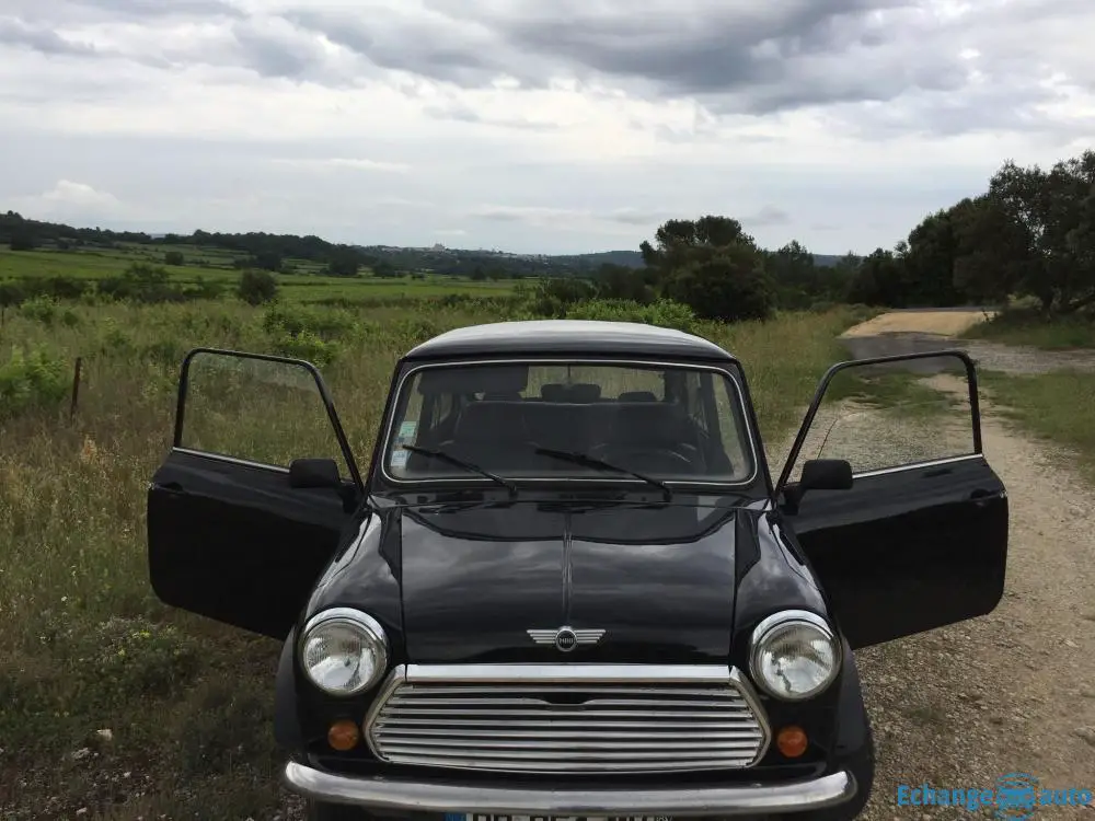 MINI AUSTIN 1000 BERLINE 40CV TBE