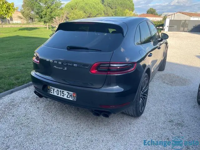 Porsche Macan S