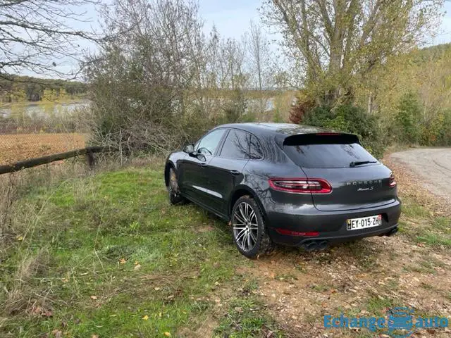 Porsche Macan S