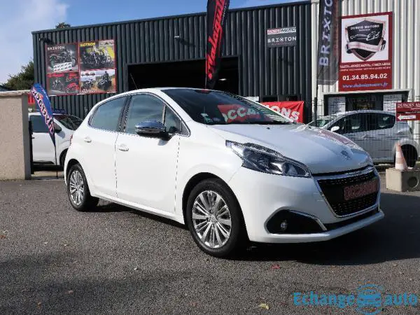 PEUGEOT 208 1.2 PureTech 110ch SetS BVM5 Allure
