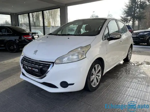 PEUGEOT 208 208 1.6 e-HDi 92ch FAP BVM5 Business Pack