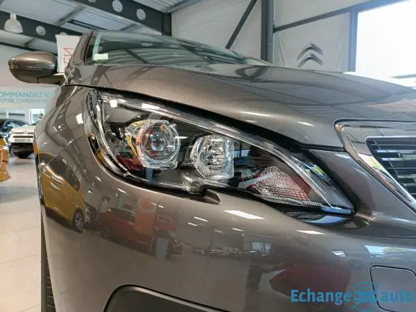 PEUGEOT 308 PURETECH 130 ACTIVE