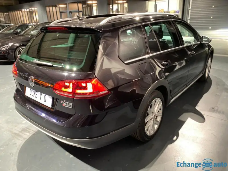 VOLKSWAGEN GOLF VII SW