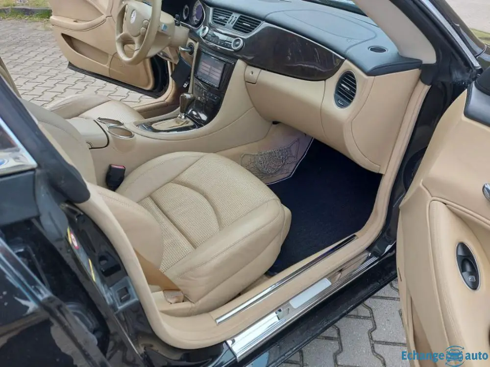 Mercedes-Benz CLS 55 AMG