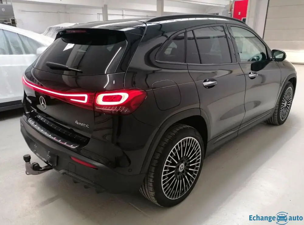 Mercedes-Benz EQA300 4Matic AMG Line