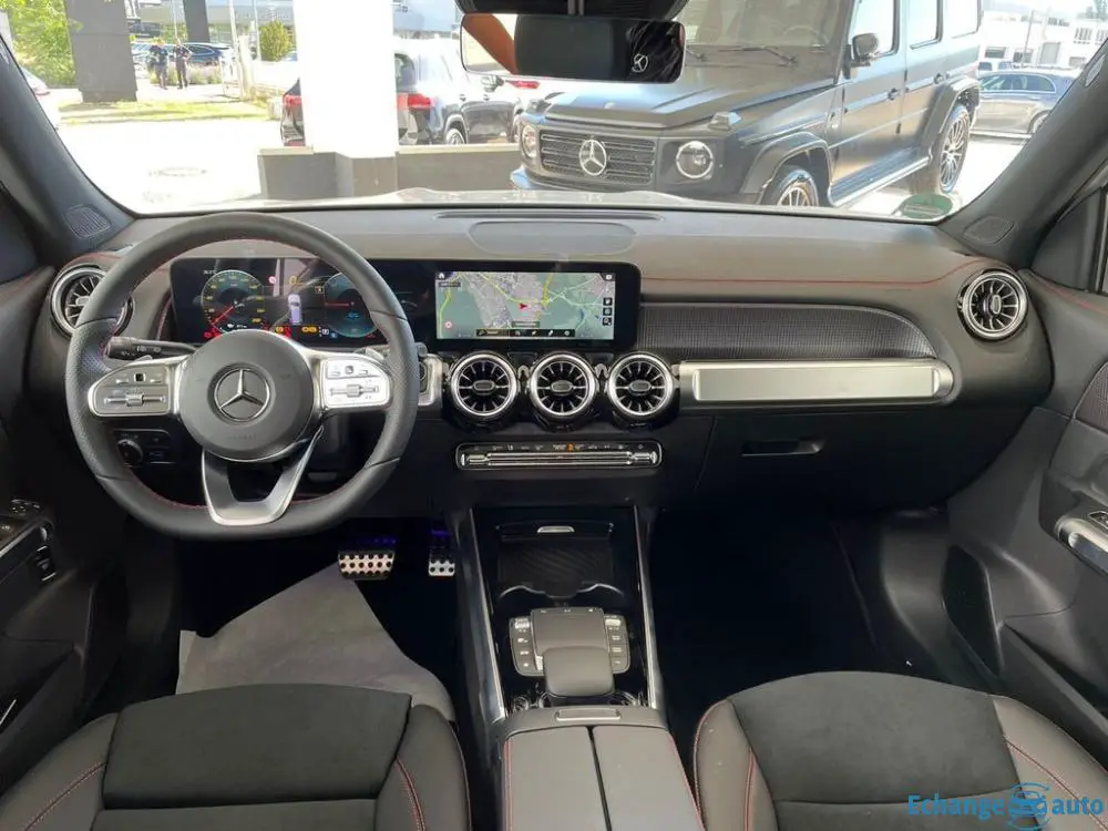Mercedes-Benz EQB 300 4M AMG Line