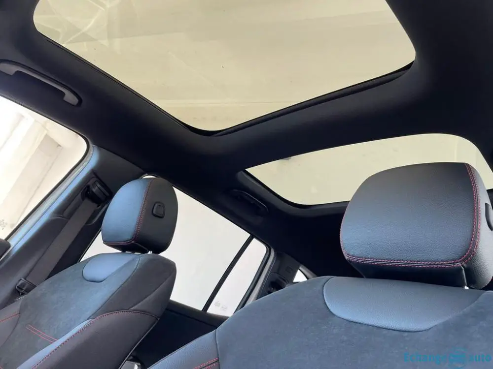 Mercedes-Benz EQB 300 4M AMG Line