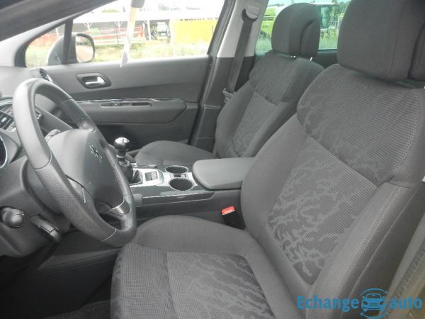 Peugeot 3008 ALLURE 1.6 HDI 112CV BVM