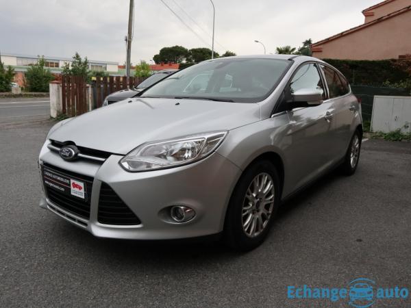 FORD FOCUS 1.6 TDCi 115 FAP SetS Titanium + Attelage