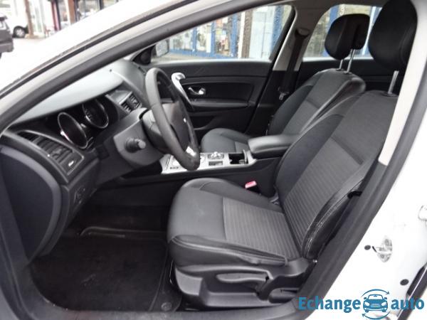 RENAULT LATITUDE dCi 175 FAP BUSINESS A