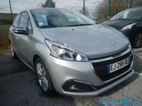 Peugeot 208 STYLE 1.6 HDI 100CV BVM5