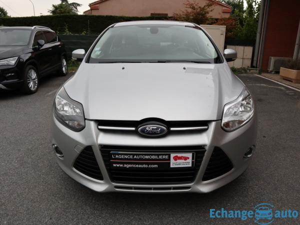 FORD FOCUS 1.6 TDCi 115 FAP SetS Titanium + Attelage