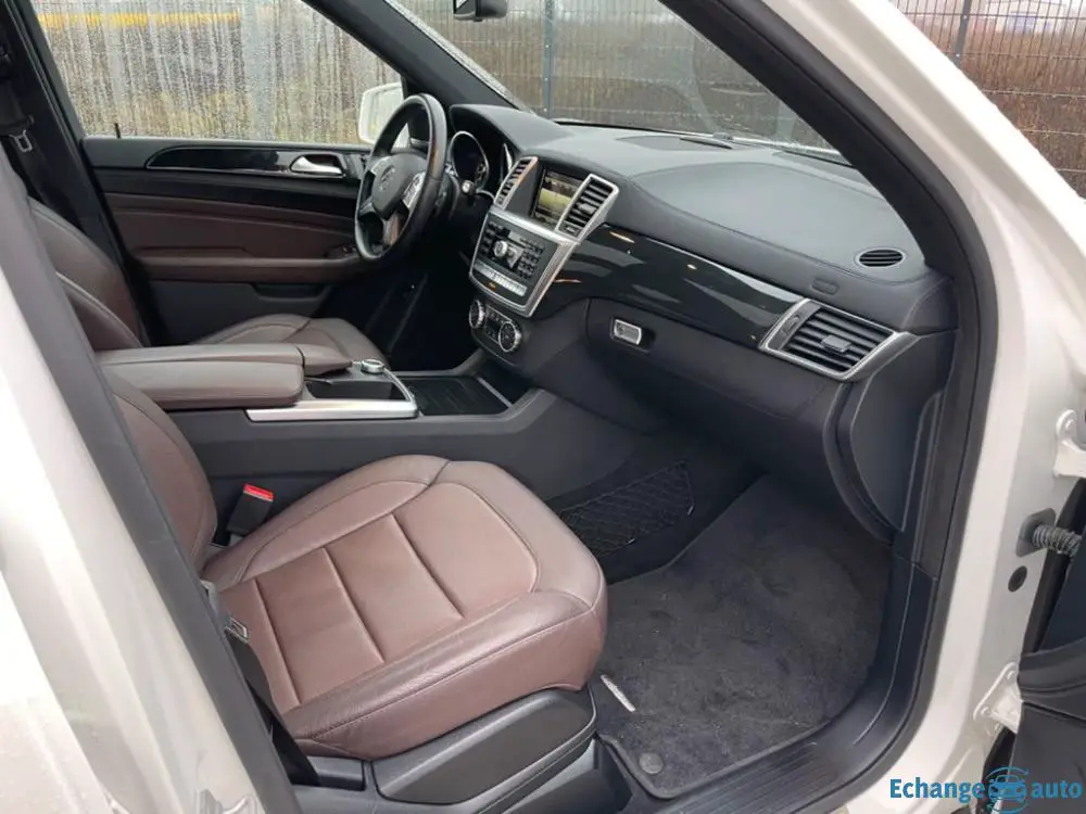 Mercedes-Benz ML 400 AMG