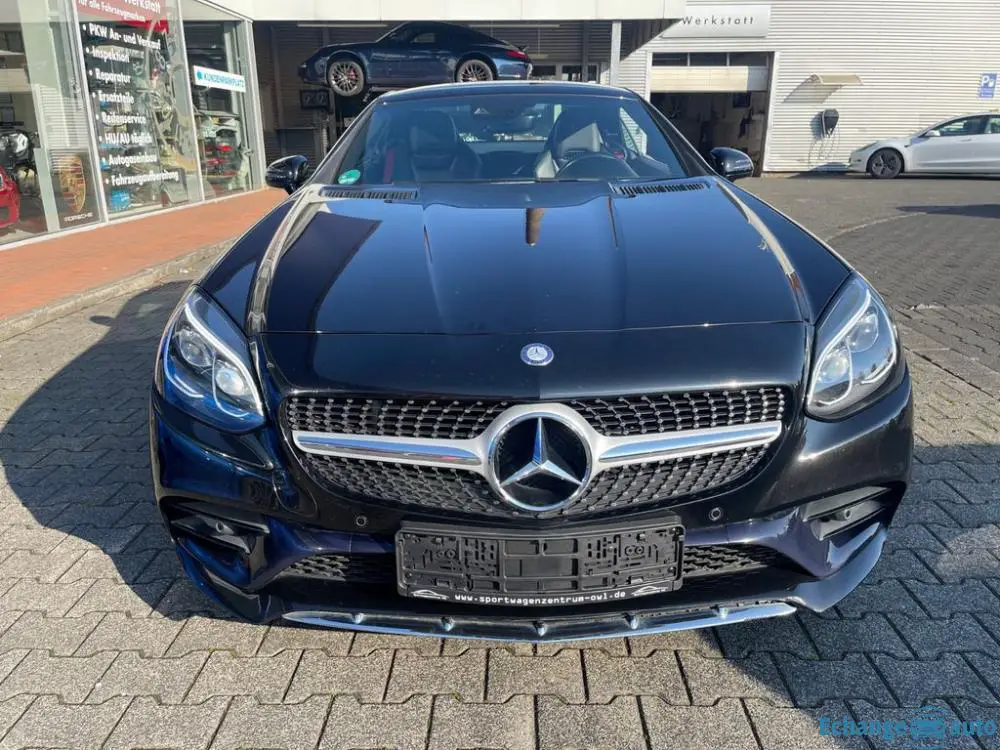 Mercedes-Benz SLC 250 Roadster  AMG Line