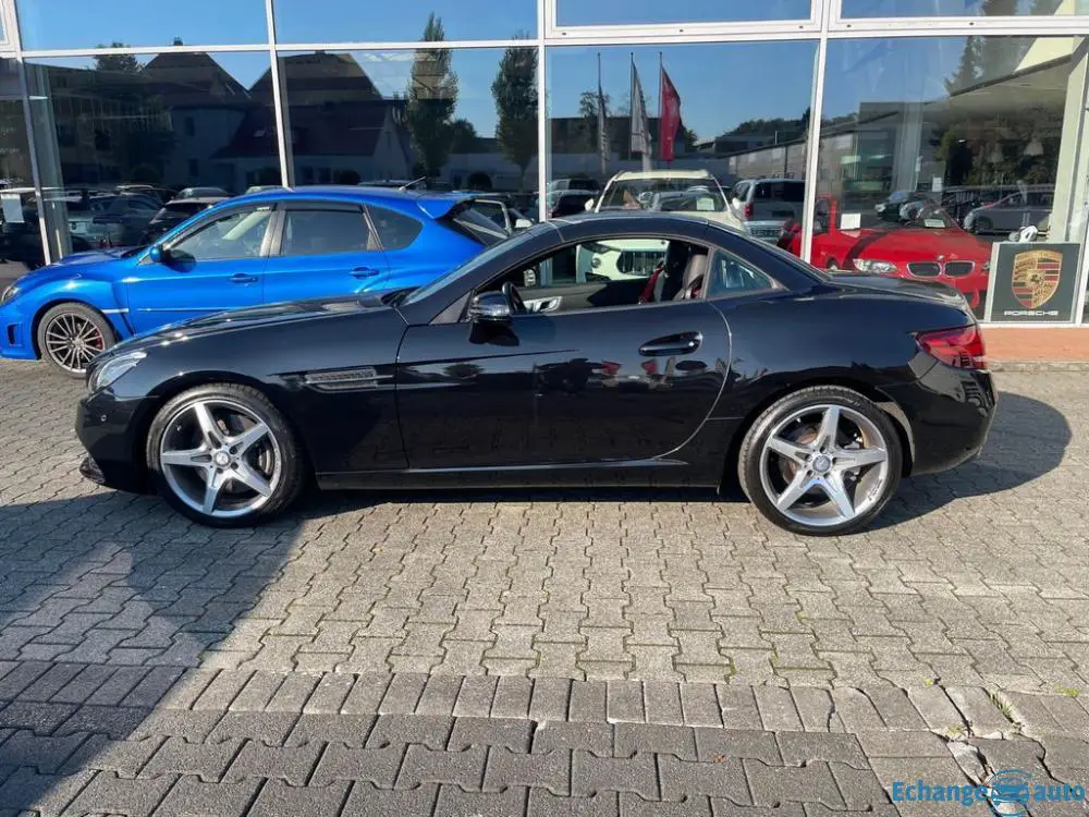 Mercedes-Benz SLC 250 Roadster  AMG Line