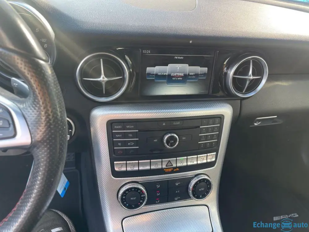 Mercedes-Benz SLC 250 Roadster  AMG Line