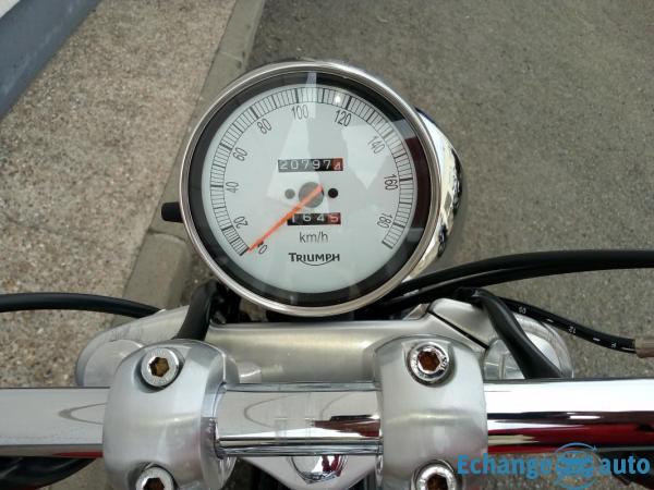 Triumph Speedmaster 865