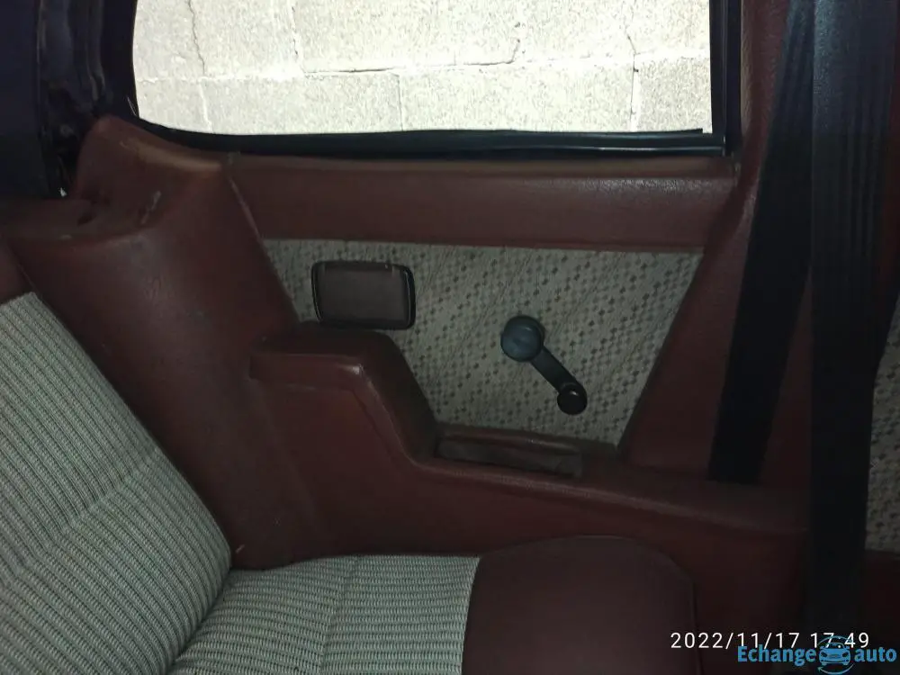 FIAT RITMO BERTONE 85 S CONTRE 883 HARLEY D