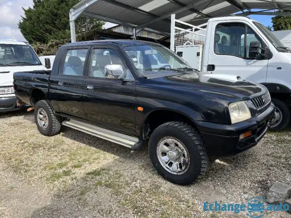 MITSUBISHI L200  2.5 DOUBLE CABINE