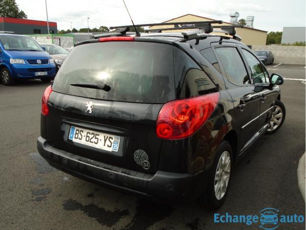 PEUGEOT 207 SW 1.6 HDi 92ch FAP BLUE LION Série 64 