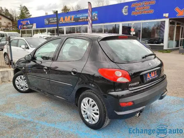 PEUGEOT 206+ 1.4 75ch Trendy