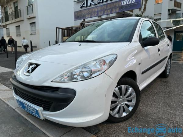 PEUGEOT 206+ 206+ 1.4 HDi 70ch FAP BLUE LION Active