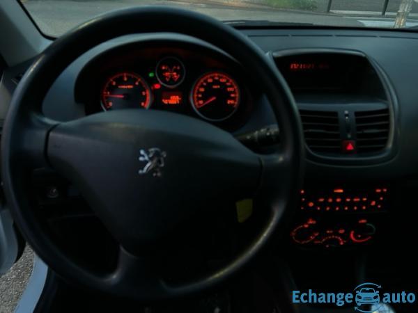 PEUGEOT 206+ 206+ 1.4 HDi 70ch FAP BLUE LION Active