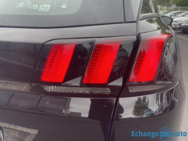 PEUGEOT 3008 PURETECH 130 ALLURE