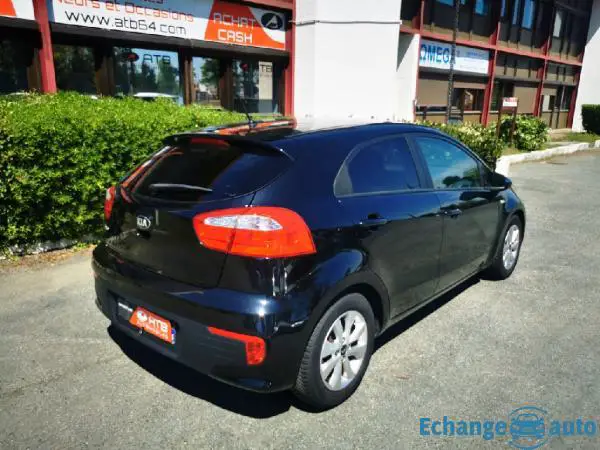 KIA RIO 1.2L 85 Série Limitée Urban Chic