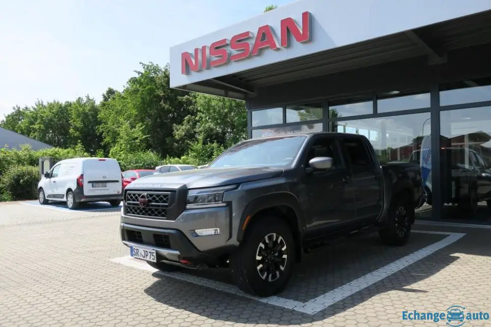 Nissan Frontier 3.8 AT PRO-4X Crew Cab LUXURY