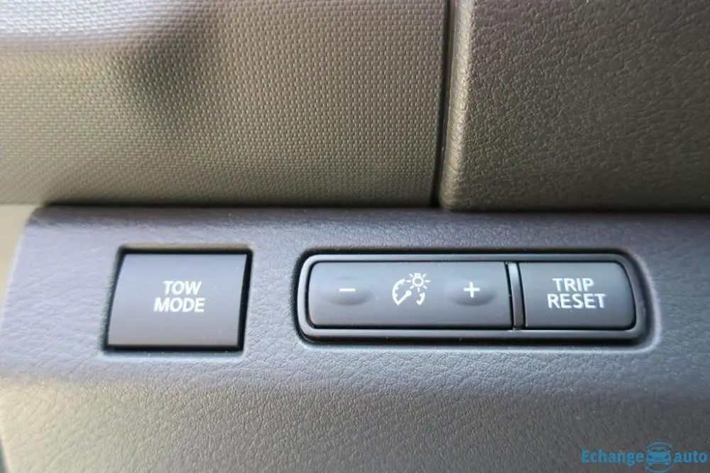 Nissan Frontier 3.8 AT PRO-4X Crew Cab LUXURY